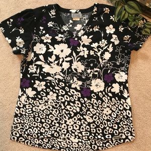 Grey’s Anatomy V neck scrub top.
